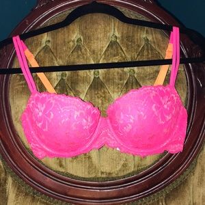 Pink by Victoria’s Secret push up bra